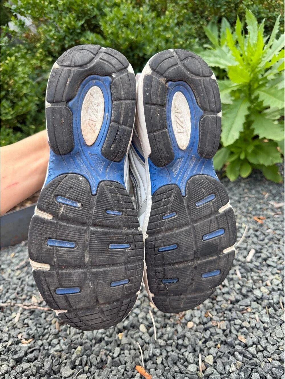 Avia 5000 performance Size 9.5W 8M
